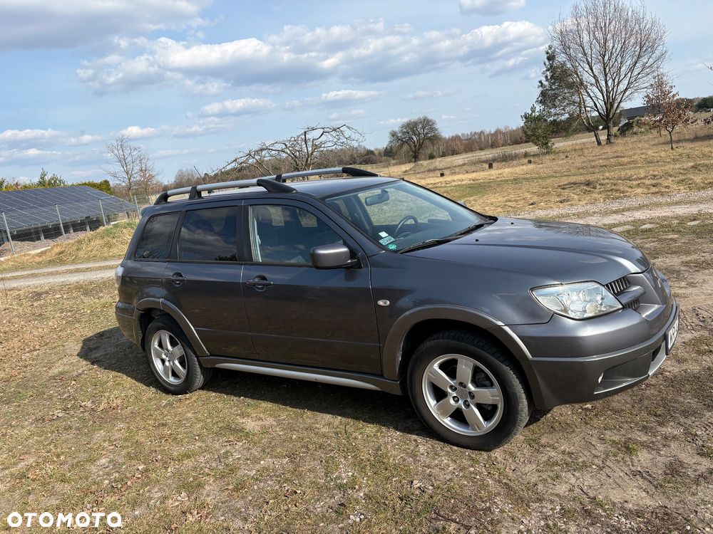 Mitsubishi Outlander 2.0 Sport 4WD - 7