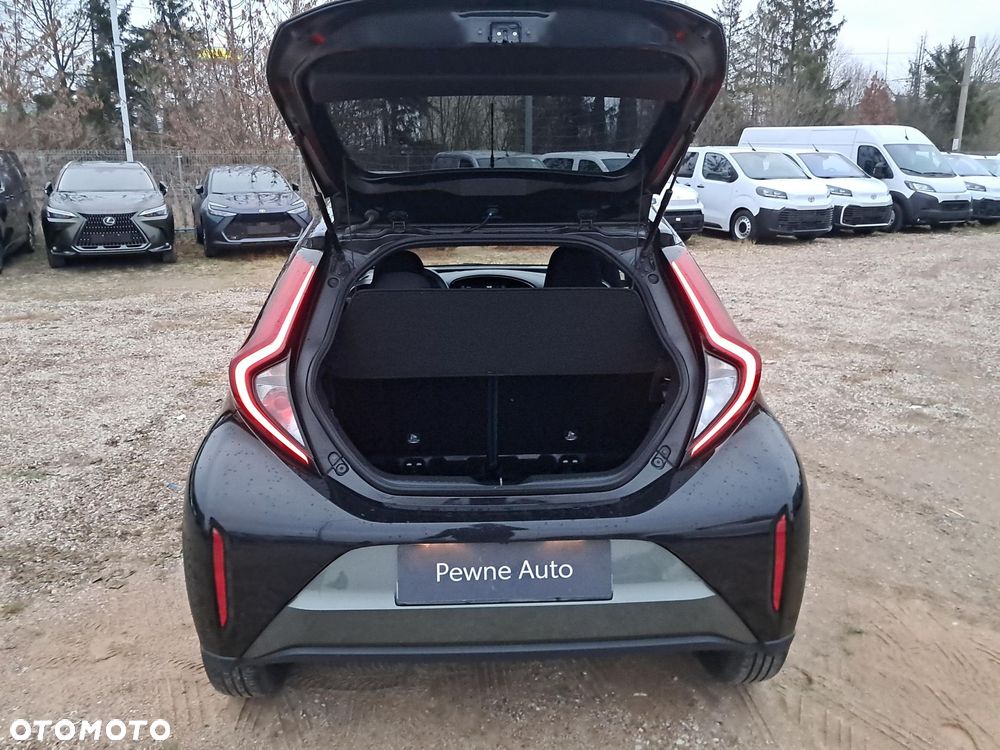 Toyota Aygo X 1.0 VVT-i Style CVT - 12