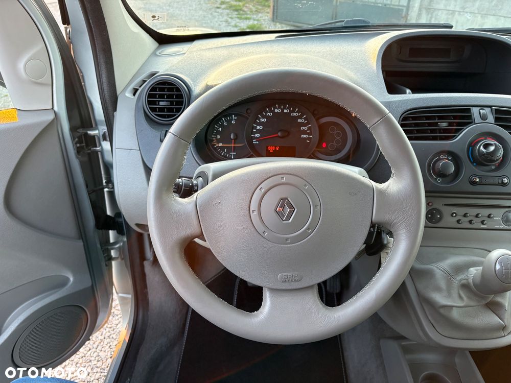 Renault Kangoo 1.6 8V Happy Family - 33