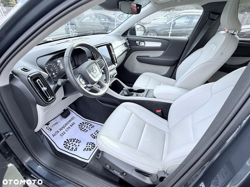 Volvo XC 40 T4 Geartronic Momentum - 28