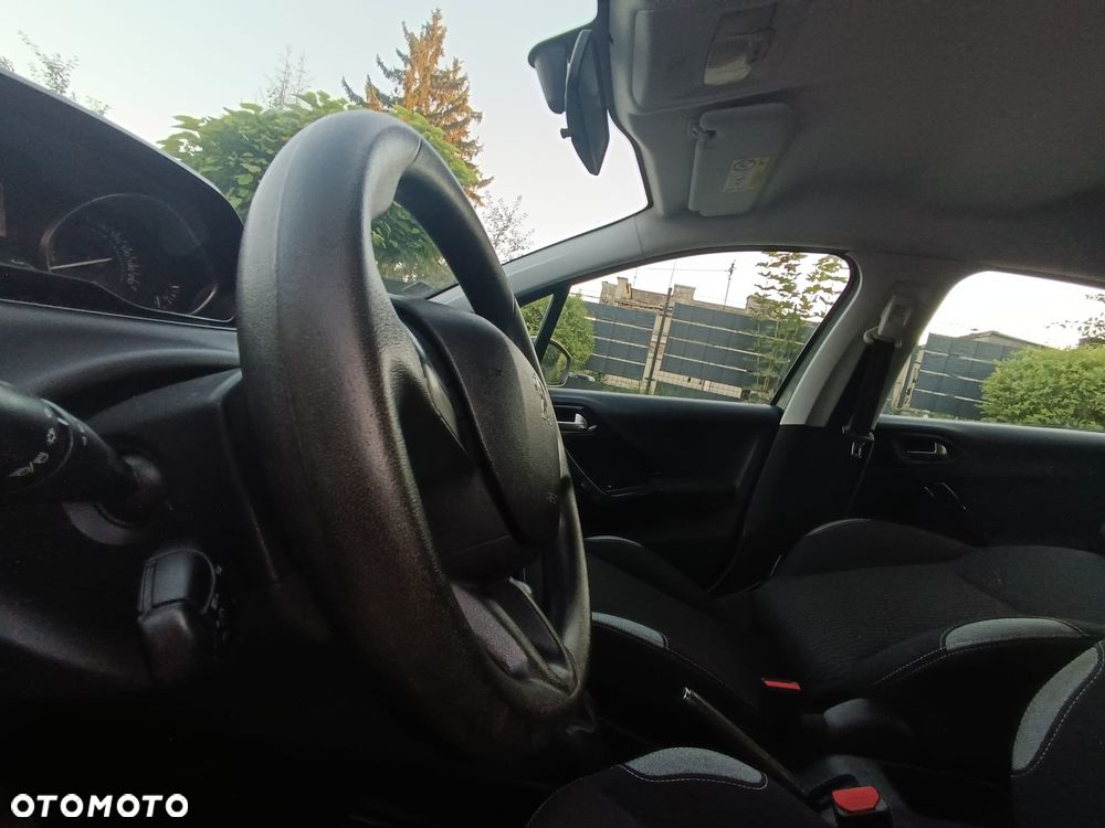 Peugeot 208 PureTech 68 Active - 23