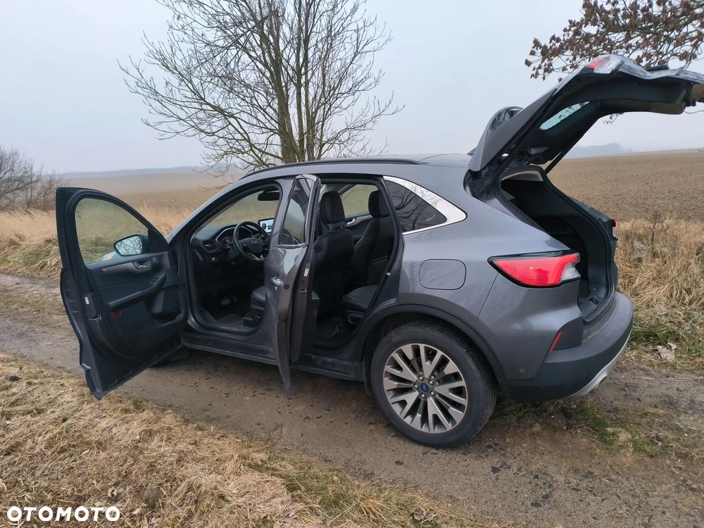 Ford Kuga 2.5 FHEV AWD Titanium X - 36