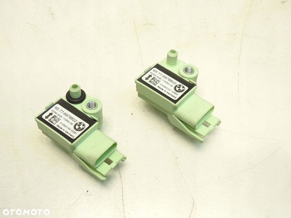 SENSOR UDERZENIOWY BMW X3 E83 6978822 5WK43448 - 2