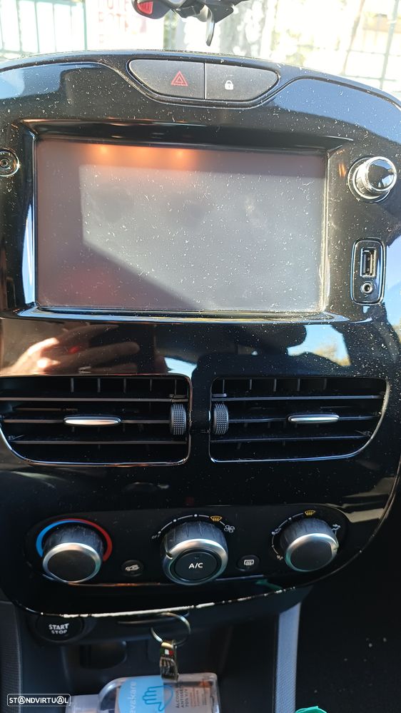 Renault Clio Sport Tourer 0.9 TCE Confort - 5