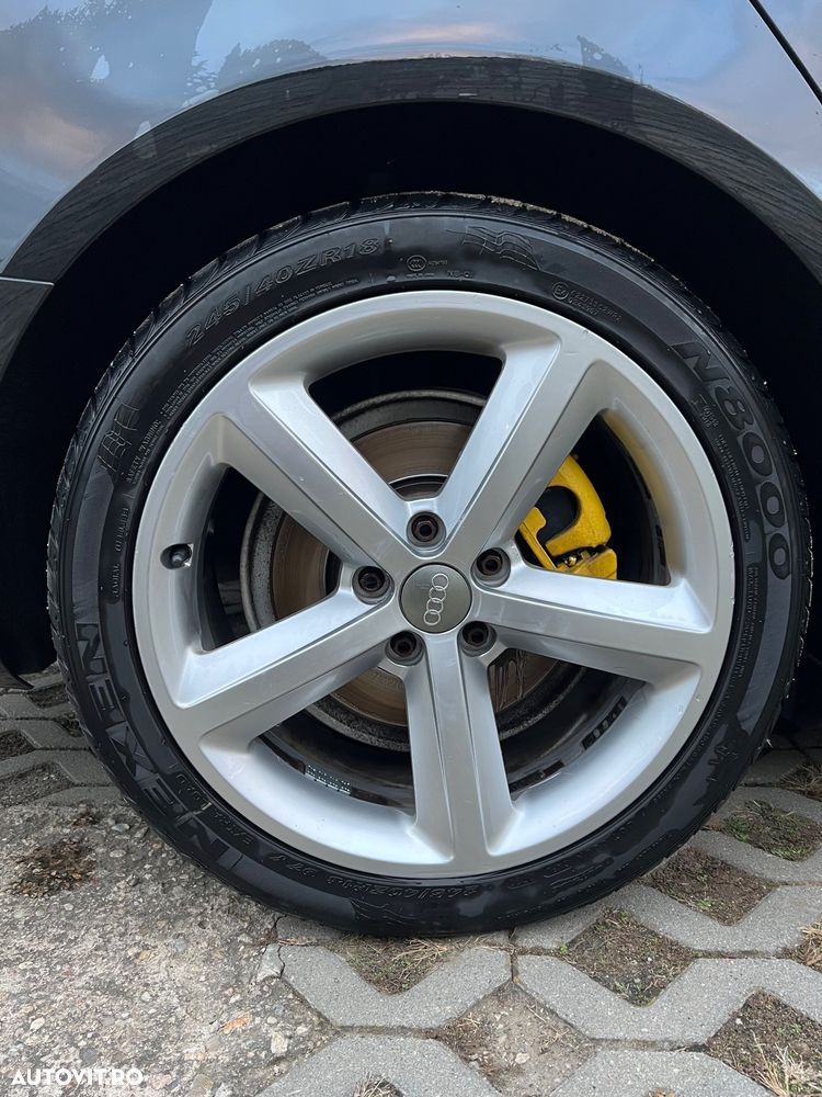 Audi A4 2.0 TFSI quattro Avant - 6