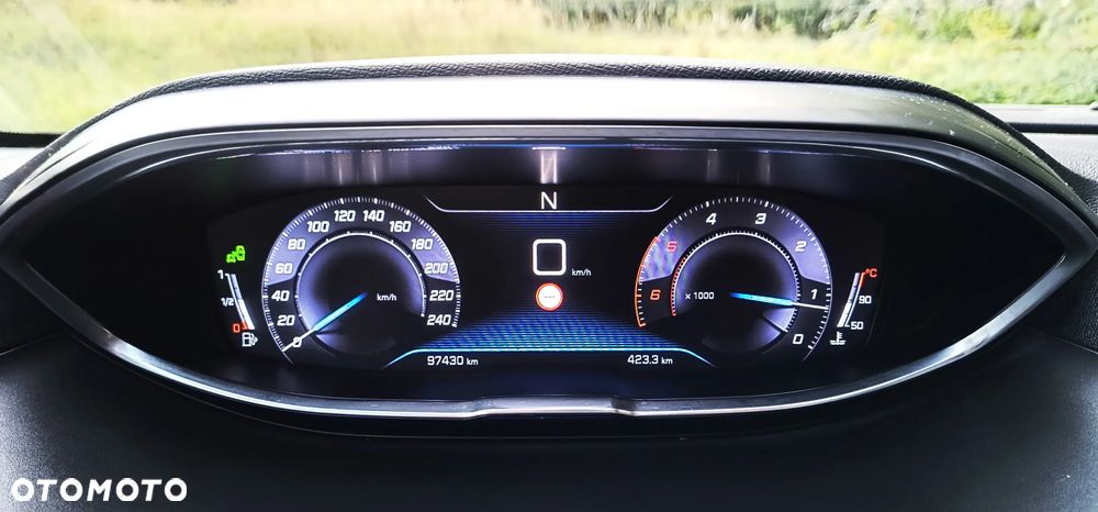 Peugeot 5008 2.0 BlueHDI Crossway S&S EAT8 - 18