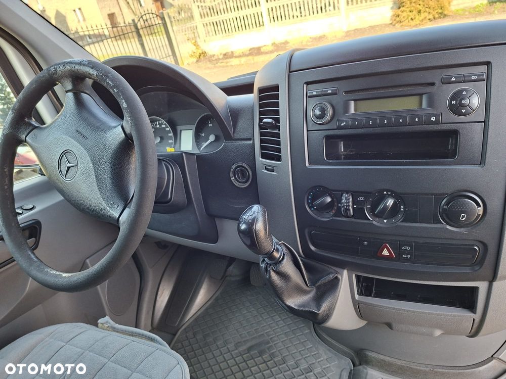 Mercedes-Benz SPRINTER - 9