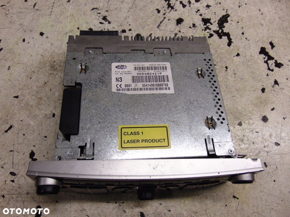 FABRYCZNE RADIO CD PEUGEOT 407 SW EUROPA - 9