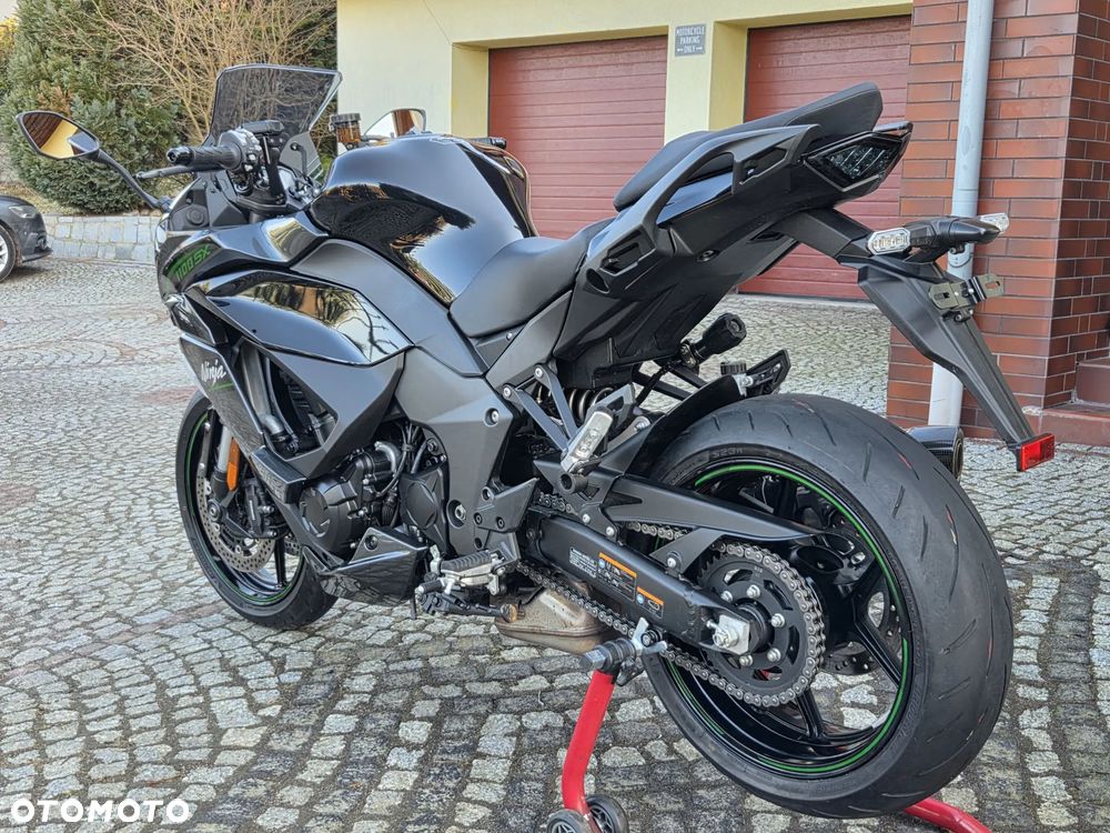 Kawasaki Ninja - 5