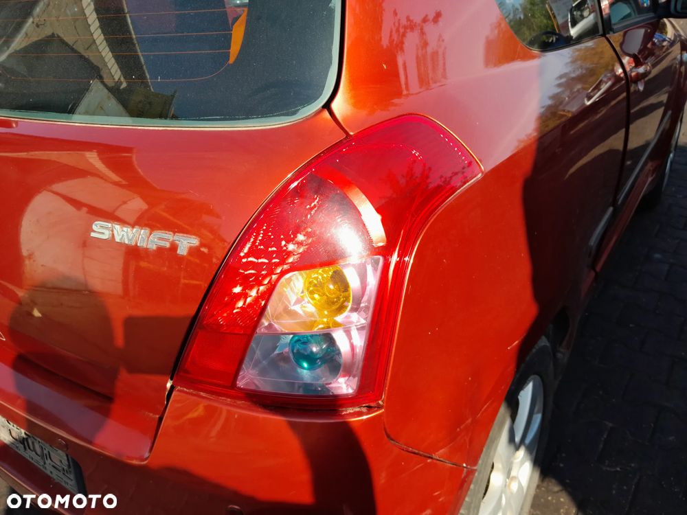 Lampa tylna prawa SUZUKI Swift IV lift 07-10r. Europa - 2