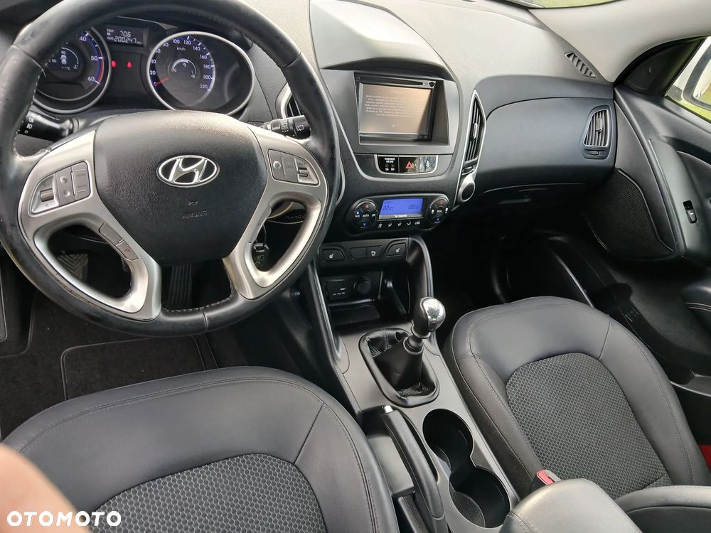 Hyundai ix35 1.7 CRDi 2WD blue Comfort - 14