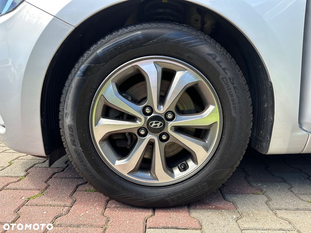Hyundai i20 blue 1.0 T-GDI Passion Plus - 11