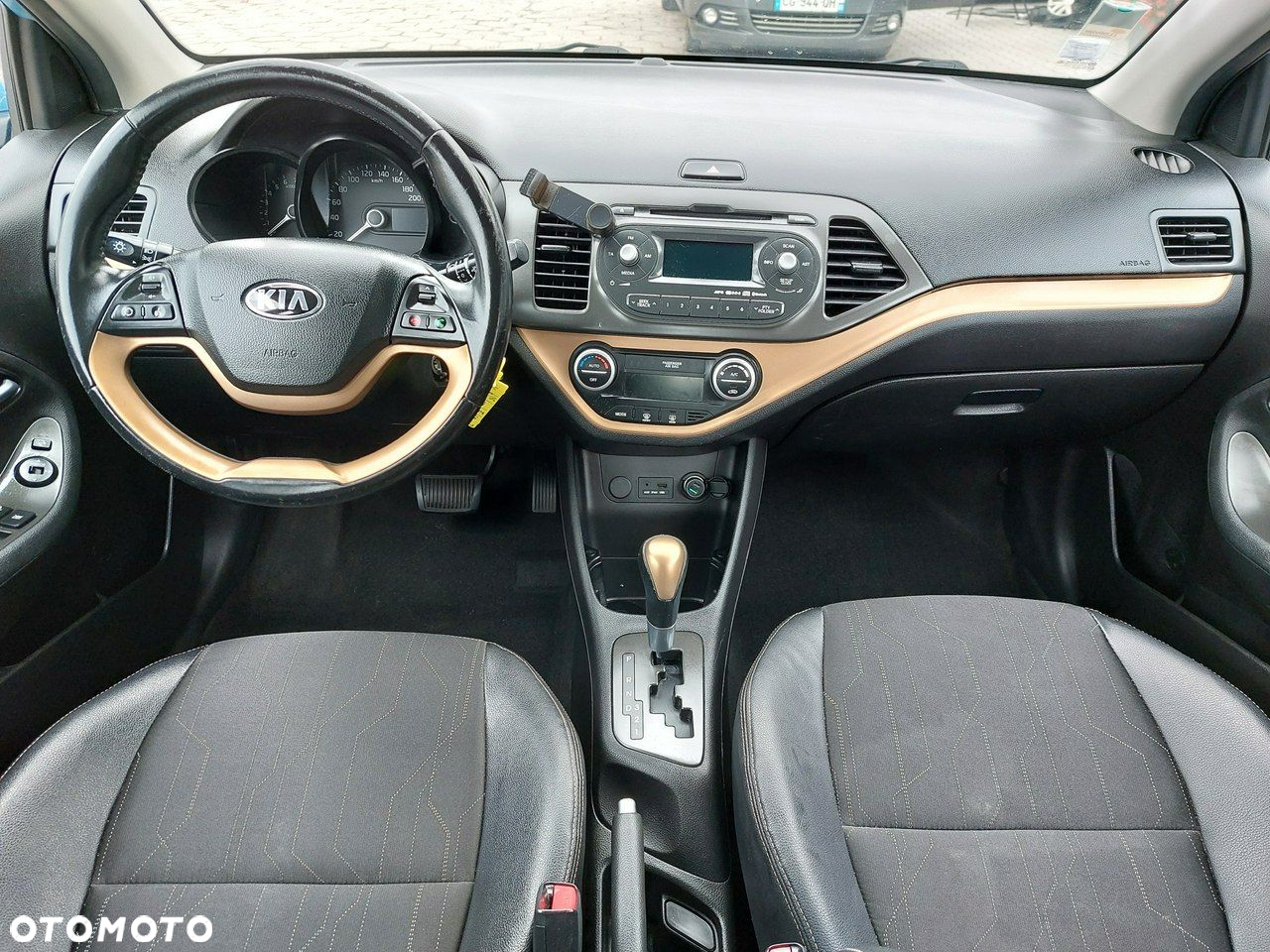 Kia Picanto - 8