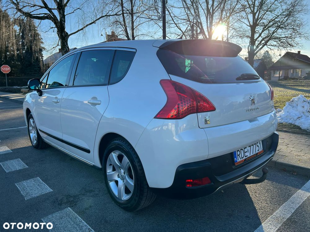 Peugeot 3008 2.0 HDi Premium+ - 18