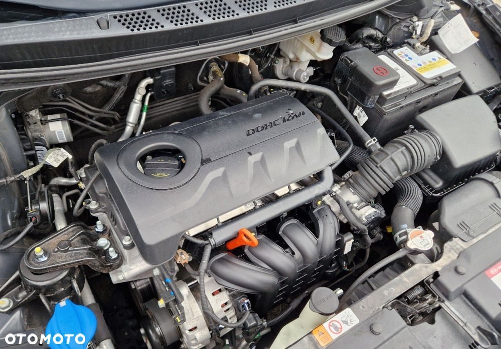 Kia Ceed - 31