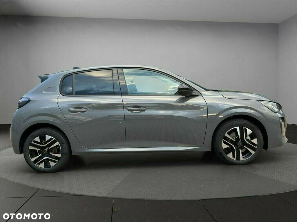 Peugeot 208 - 3