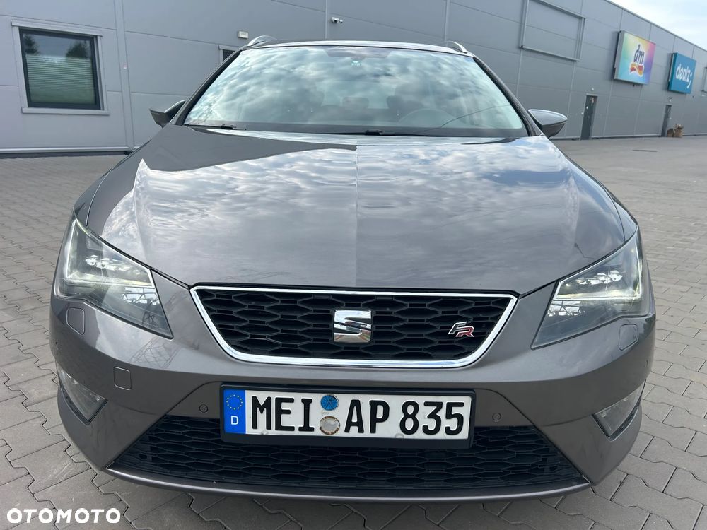 Seat Leon 2.0 TDI DPF Ecomotive FR - 4