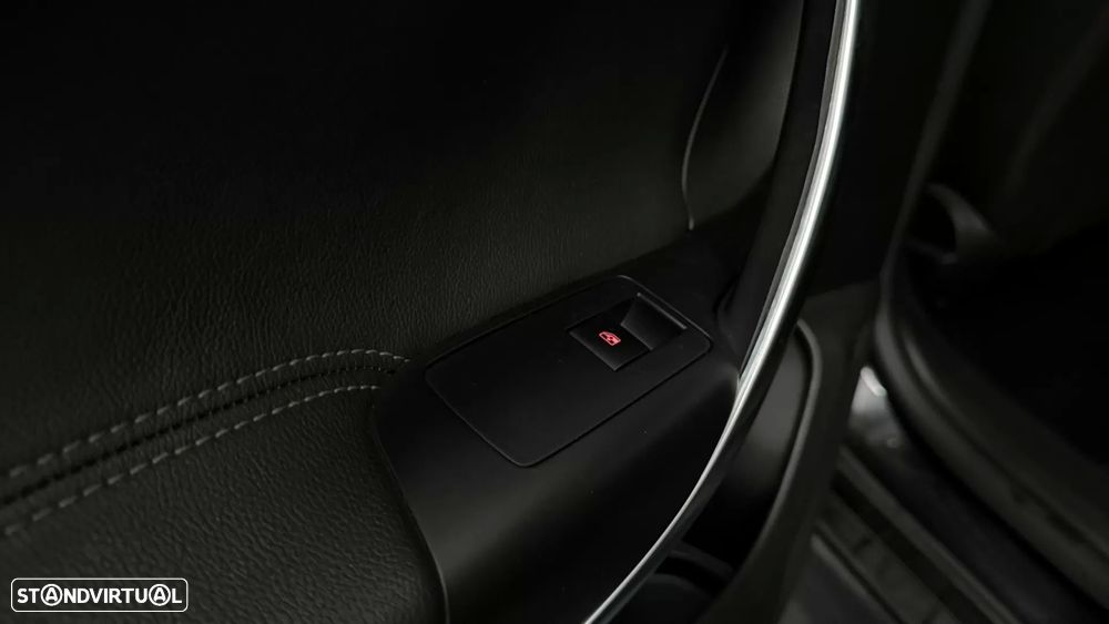 Opel Insignia Sports Tourer - 24