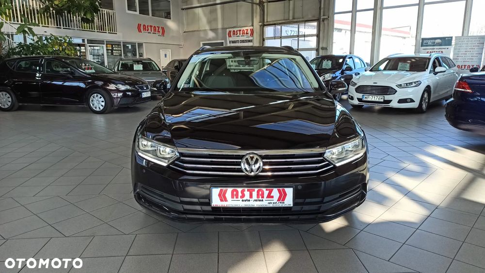 Volkswagen Passat 2.0 TDI BMT Comfortline - 14