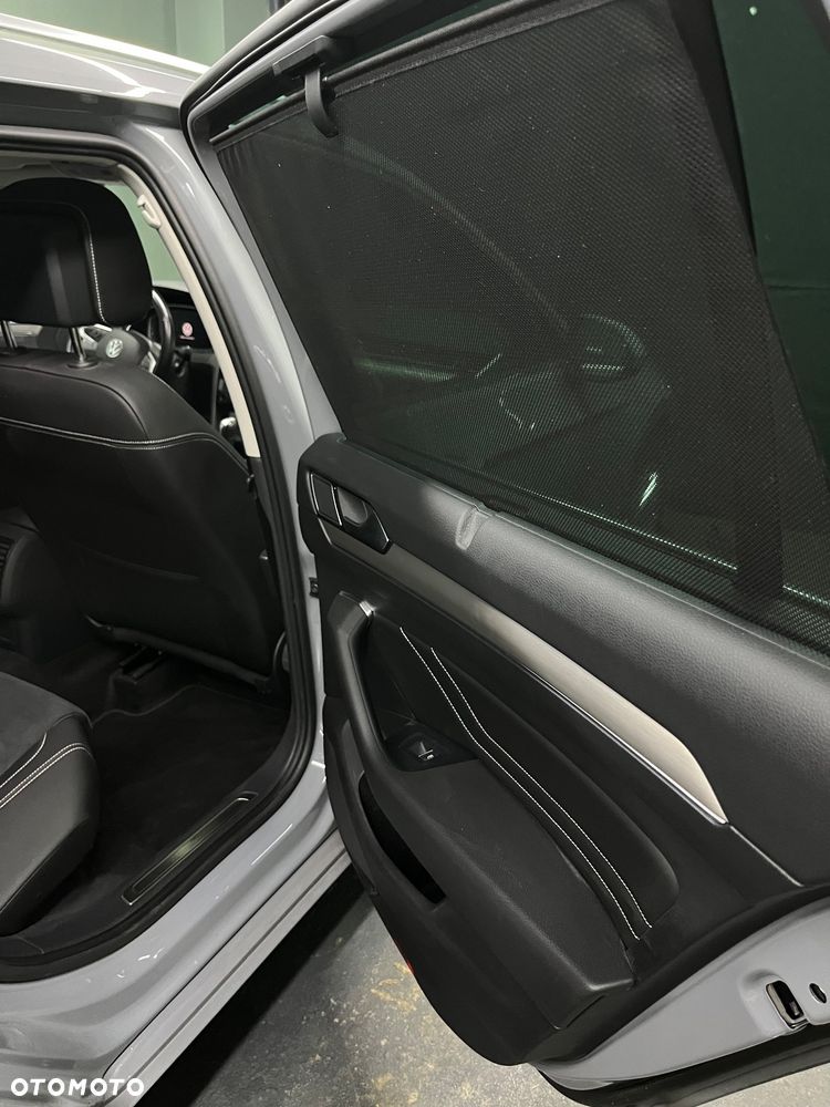 Volkswagen Passat - 18