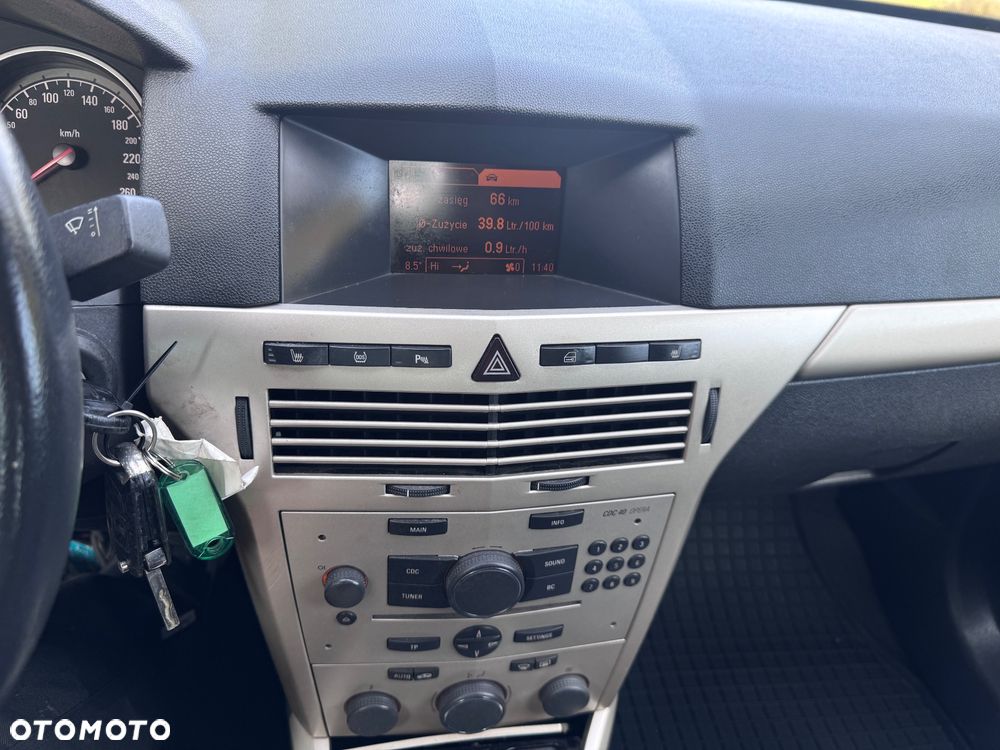 Opel Astra 1.8 Caravan Cosmo - 16
