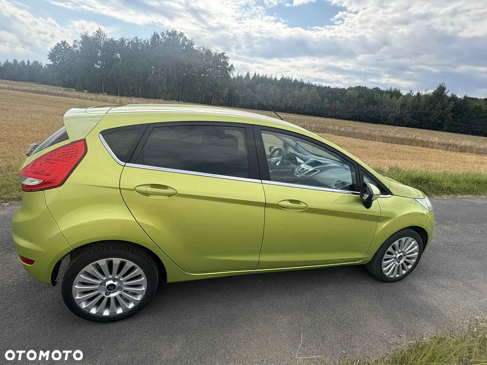 Ford Fiesta 1.4 Titanium - 10
