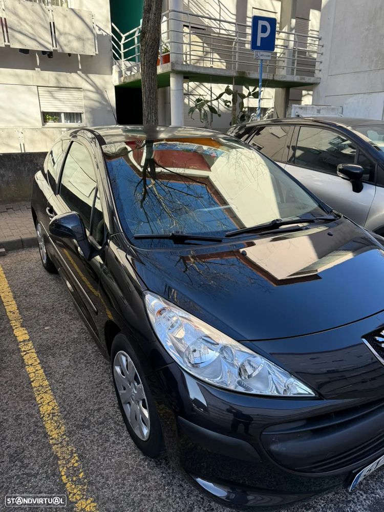 Peugeot 207 1.4 16V Trendy - 9