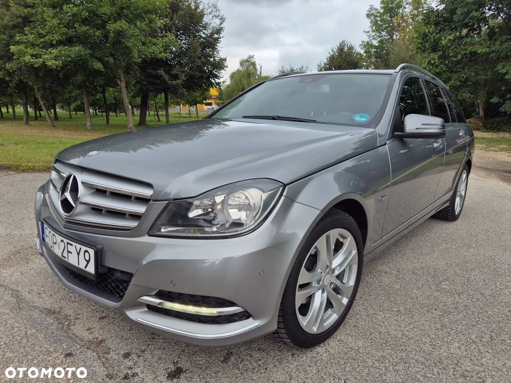 Mercedes-Benz Klasa C 180 BlueEFFICIENCY Avantgarde - 9