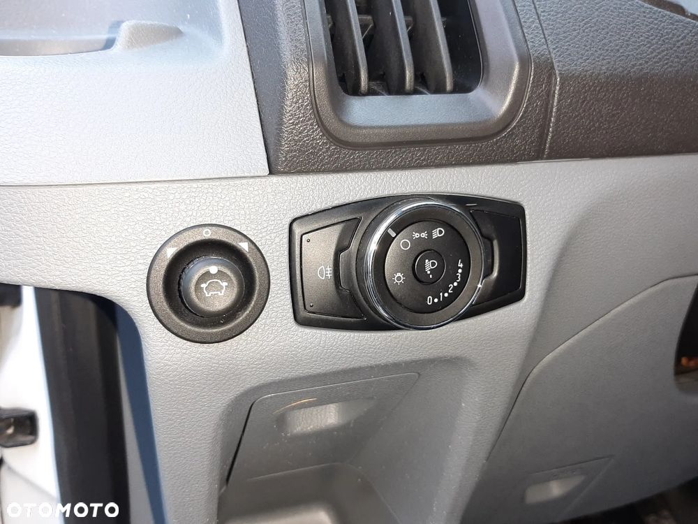 Ford TRANSIT - 10