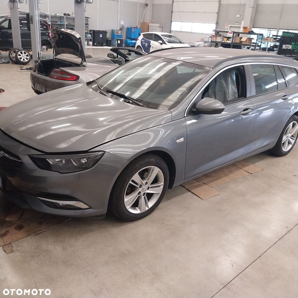 Opel Insignia 1.6 CDTI Cosmo S&S - 6
