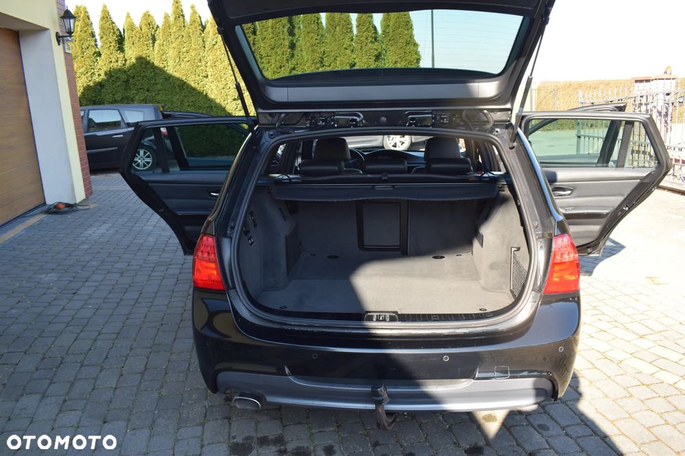 BMW Seria 3 - 24