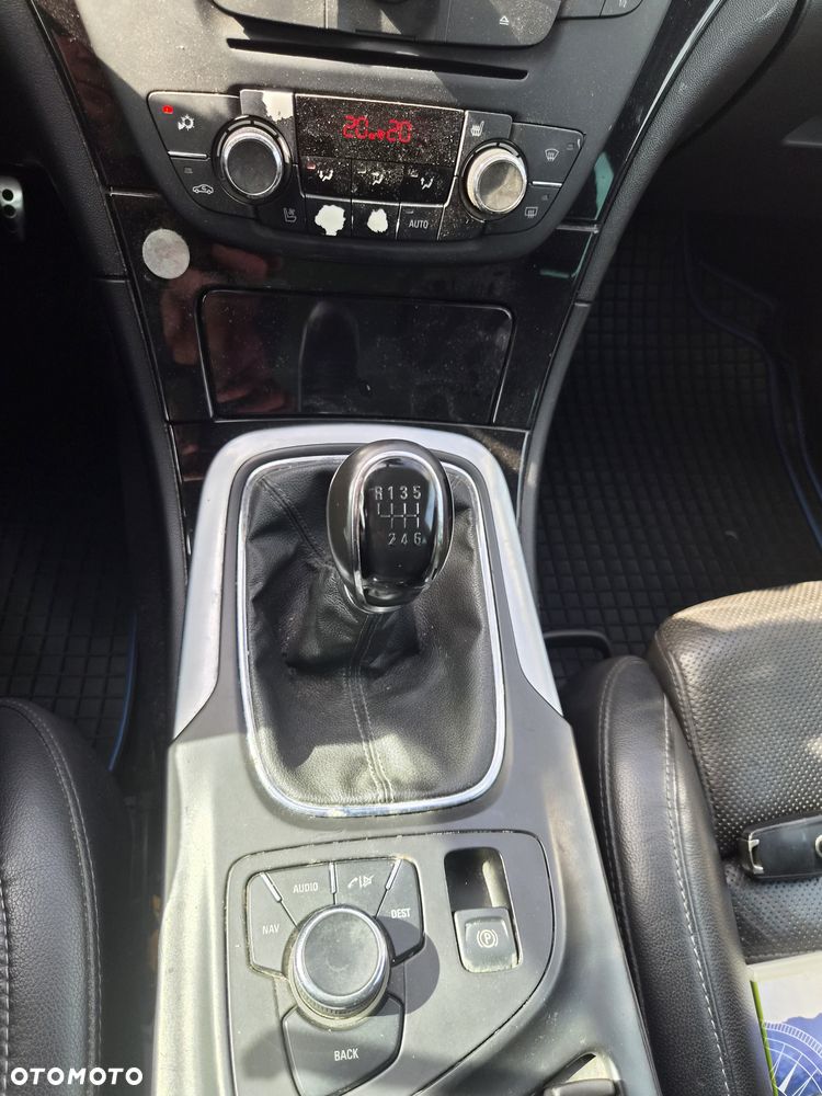 Opel Insignia 1.6 Turbo Cosmo - 22