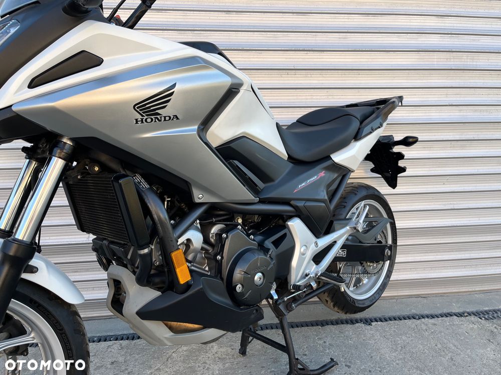 Honda NC - 17