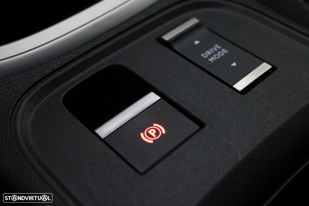 Jeep Avenger 54 kWh Summit - 27