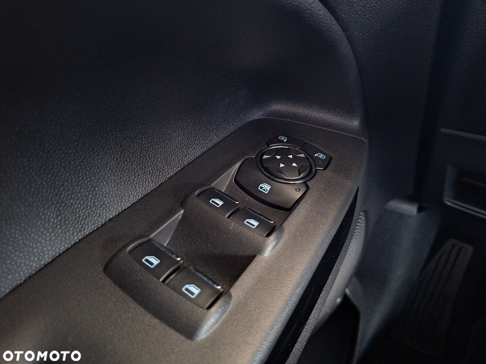 Ford EcoSport 1.0 EcoBoost Titanium ASS - 36