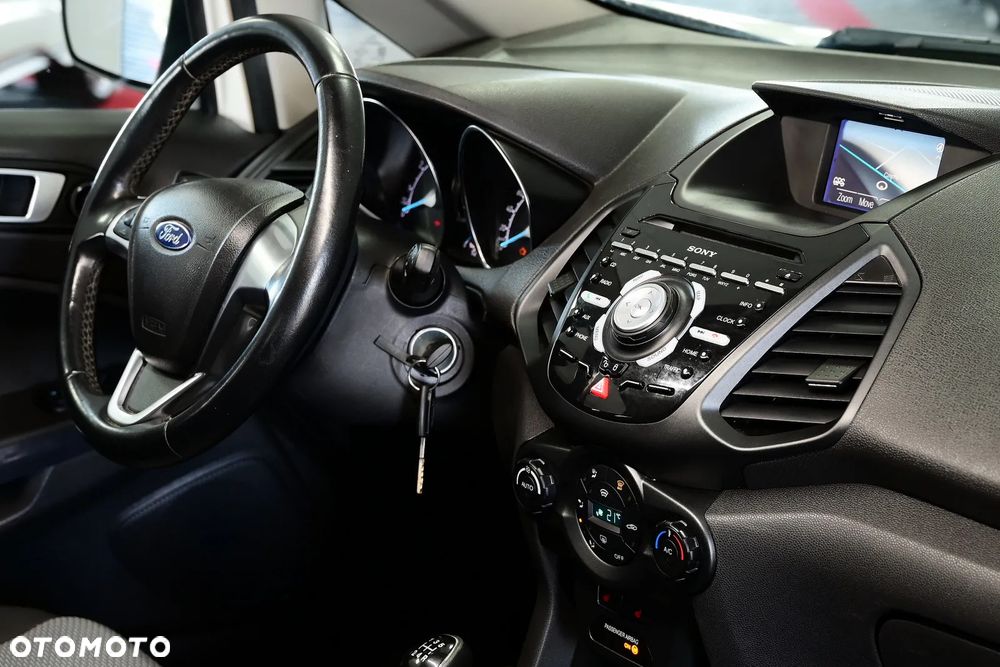 Ford EcoSport - 26