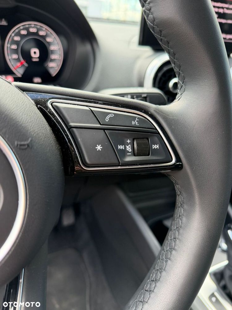 Audi Q2 - 17