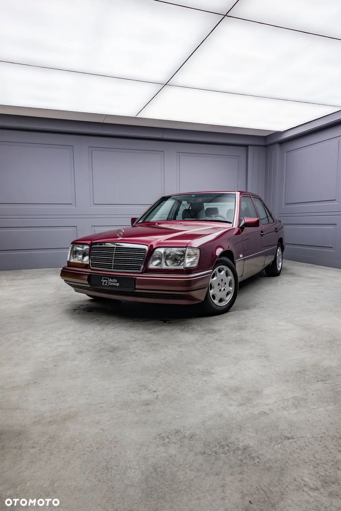 Mercedes-Benz Klasa E - 40