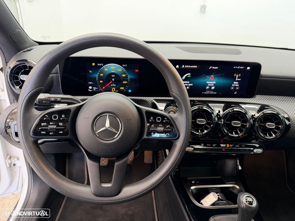 Mercedes-Benz A 160 Style Plus - 11