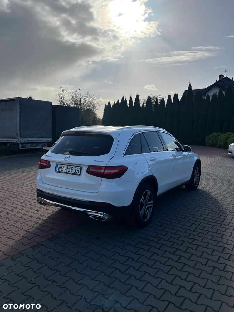 Mercedes-Benz GLC 220 d 4-Matic - 3