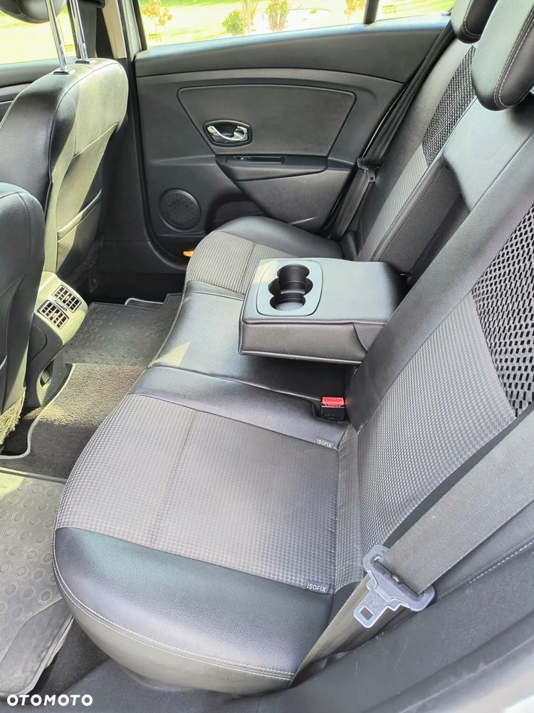 Renault Megane 1.5 dCi Privilege - 6