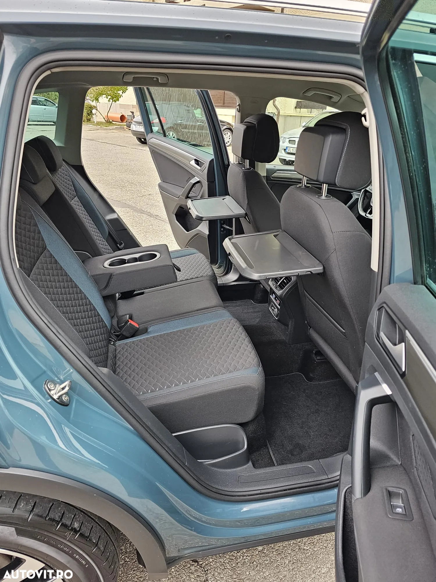 Volkswagen Tiguan 2.0 TDI SCR DSG IQ.DRIVE - 11