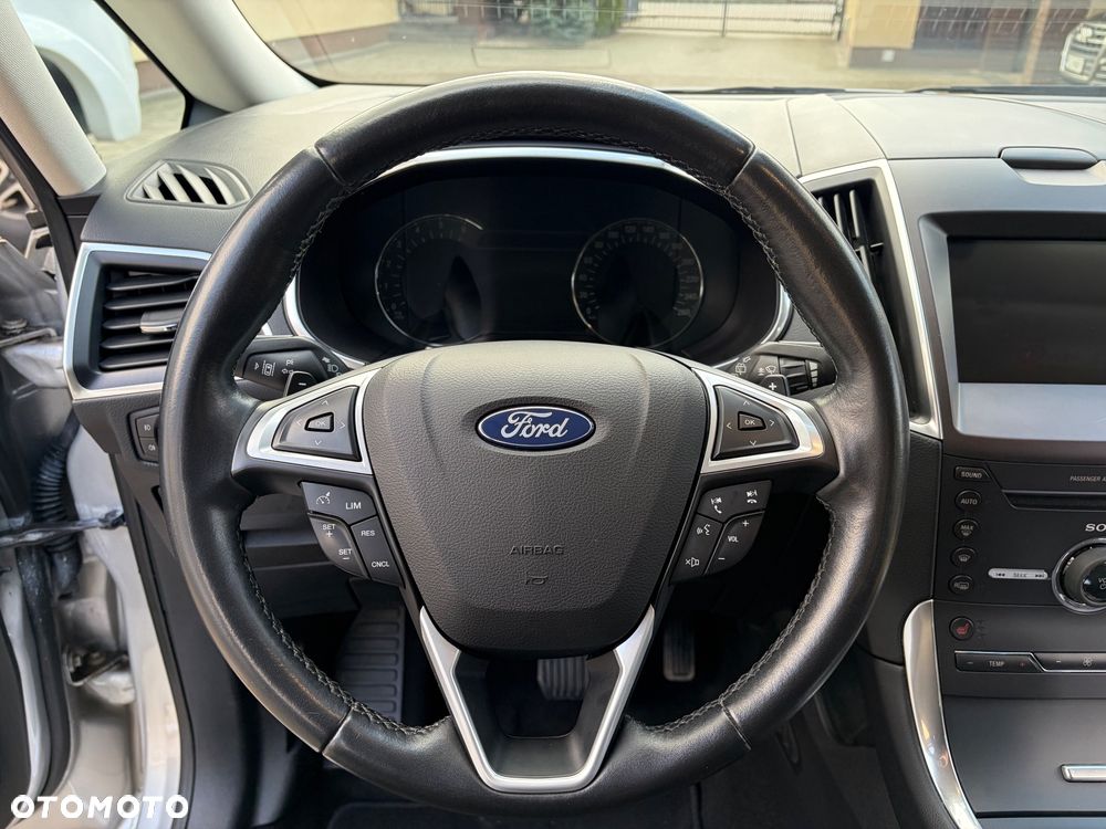 Ford S-Max 2.0 TDCi Titanium PowerShift - 14