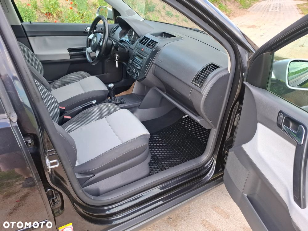 Volkswagen Polo Cross - 8
