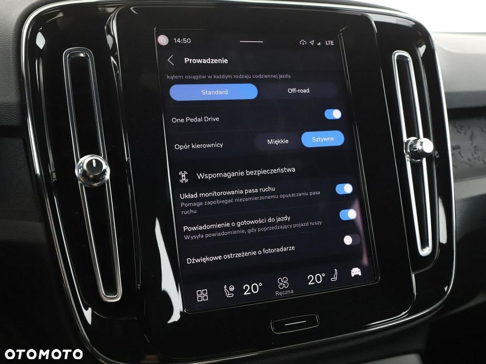 Volvo XC 40 Recharge Core - 26