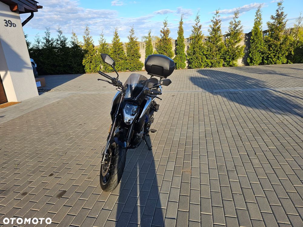 CFMoto 300NK - 2