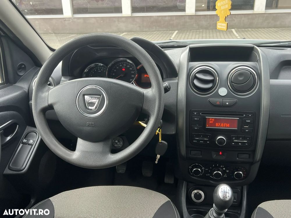 Dacia Duster 1.6 4x4 Laureate - 7