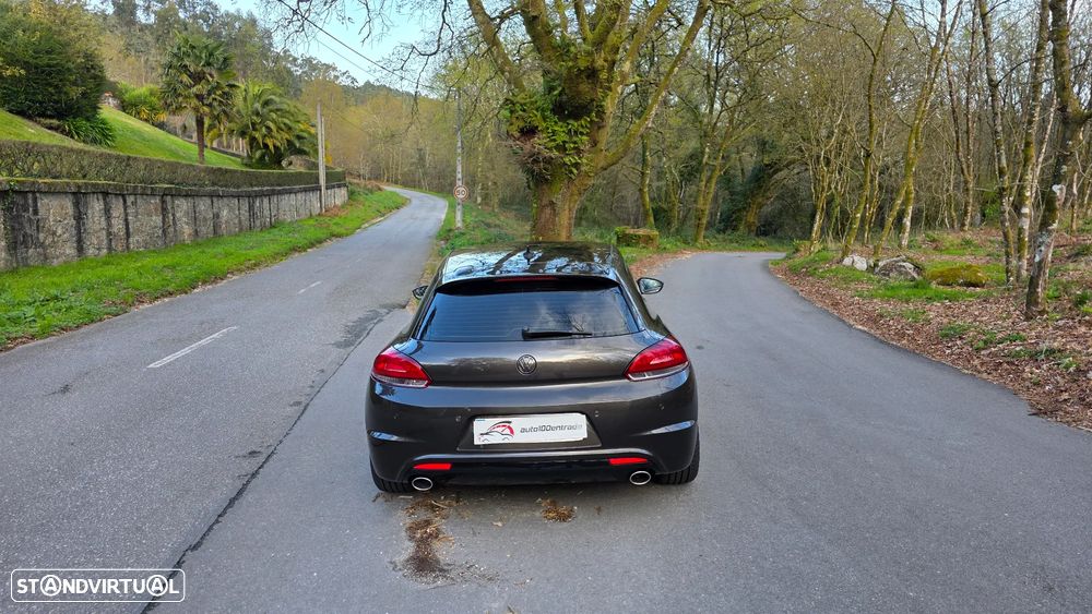 VW Scirocco 2.0 TDI (Blue Motion Technologie) - 6