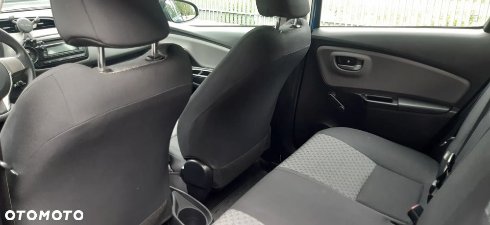 Toyota Yaris - 7