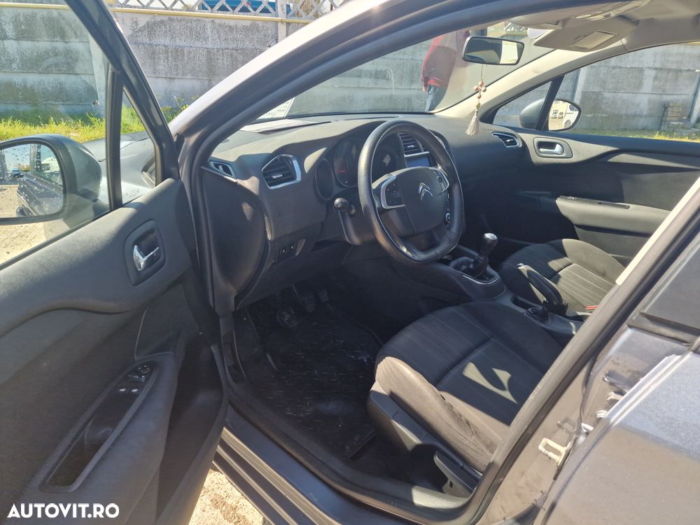 Citroën C4 1.6 e-HDi FAP Exclusive - 9